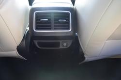 2023 Mahindra XUV700 AX7L