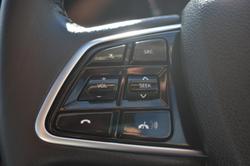 2023 Mahindra XUV700 AX7L