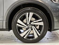 2024 Volkswagen T-Roc 140TSI R-Line