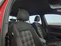 2017 Volkswagen Golf GTI