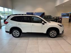 2025 Subaru FORESTER 2.5i (AWD)