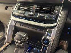 2023 Toyota Landcruiser Sahara FJA300R 4X4 Dual Range Graphite