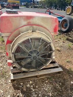 0 Silvan Airblast 400Lt Tpl RED