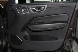 2023 Volvo XC60 Recharge Ultimate T8 Plug-In Hybrid