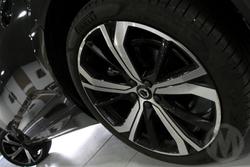 2023 Volvo XC60 Recharge Ultimate T8 Plug-In Hybrid