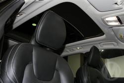 2023 Volvo XC60 Recharge Ultimate T8 Plug-In Hybrid