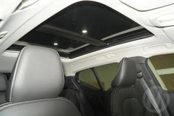 2025 Volvo XC40 Plus B4