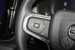 2025 Volvo XC40 Plus B4