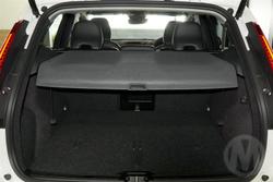 2025 Volvo XC40 Plus B4
