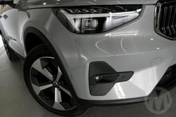 2024 Volvo XC40 Ultra B4 Bright