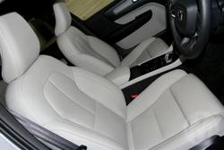 2024 Volvo XC40 Ultra B4 Bright