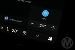 2025 Volvo XC40 Plus B4