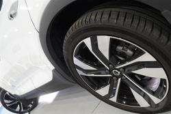 2025 Volvo XC40 Ultra B4 Dark