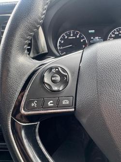2020 Mitsubishi Outlander ES