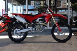 Ducati DESMO450 MX