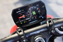 2025 Ducati Streetfighter V2 Streetfighter Red