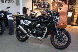 2026 Triumph Tracker 400 Tracker Black
