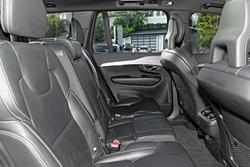 2021 Volvo XC90 T6 R-Design