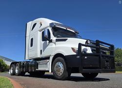 2021 Freightliner Cascadia 126 white
