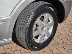 2005 Mitsubishi Pajero Platinum Edition