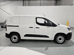 2021 Peugeot Partner Pro