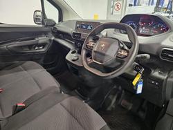 2021 Peugeot Partner Pro