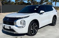 2023 Mitsubishi Outlander Exceed Tourer