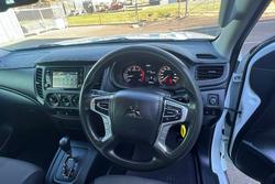 2021 Mitsubishi Triton GLX
