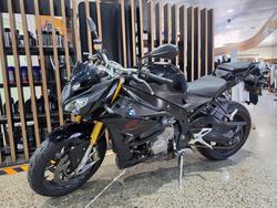 2019 BMW Motorrad S 1000 R Black