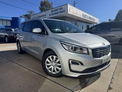 2018 Kia Carnival S