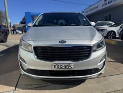 2018 Kia Carnival S