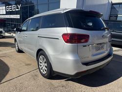 2018 Kia Carnival S