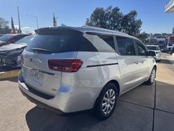 2018 Kia Carnival S