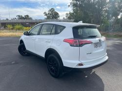 2016 Toyota RAV4 GX ZSA42R Glacier White