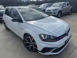 2016 Volkswagen Golf GTI 40 Years