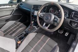 2016 Volkswagen Golf GTI 40 Years