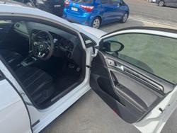 2016 Volkswagen Golf GTI 40 Years