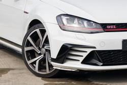 2016 Volkswagen Golf GTI 40 Years