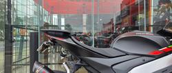 2024 APRILIA RSV4 BLACK