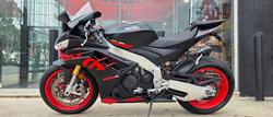 2024 APRILIA RSV4 BLACK