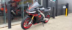 2024 APRILIA RSV4 BLACK