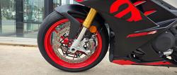 2024 APRILIA RSV4 BLACK