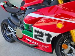 2023 DUCATI PANIGALE V2 BAYLISS 20TH ANNIV Red