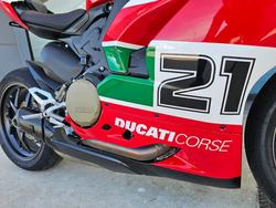 2023 DUCATI PANIGALE V2 BAYLISS 20TH ANNIV Red