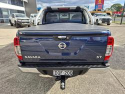 2017 Nissan Navara ST