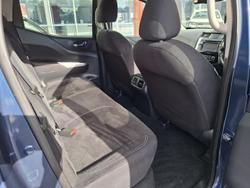 2017 Nissan Navara ST