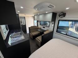 2026 ROADHOUSE CARAVANS Frontier 19.6ft Semi Off Road
