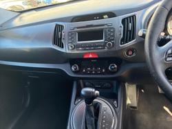 2011 Kia Sportage Platinum SL 4X4 On Demand Grey