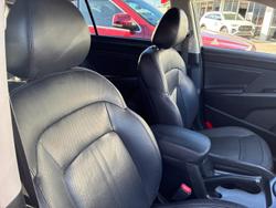 2011 Kia Sportage Platinum SL 4X4 On Demand Grey
