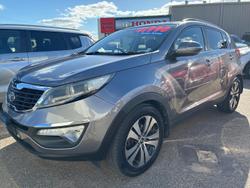 2011 Kia Sportage Platinum SL 4X4 On Demand Grey